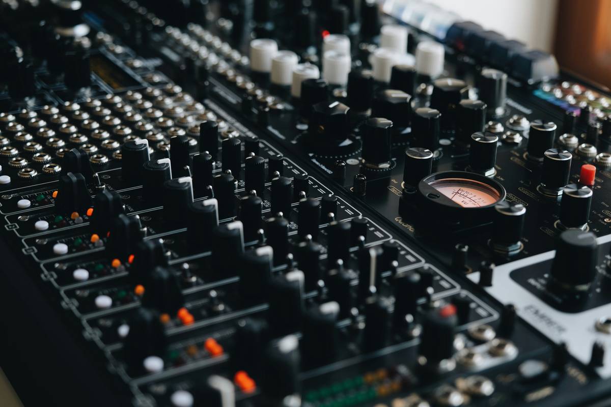 Headphone Amplifier: 7 Proven Ways to Avoid Painful Audio Mistakes